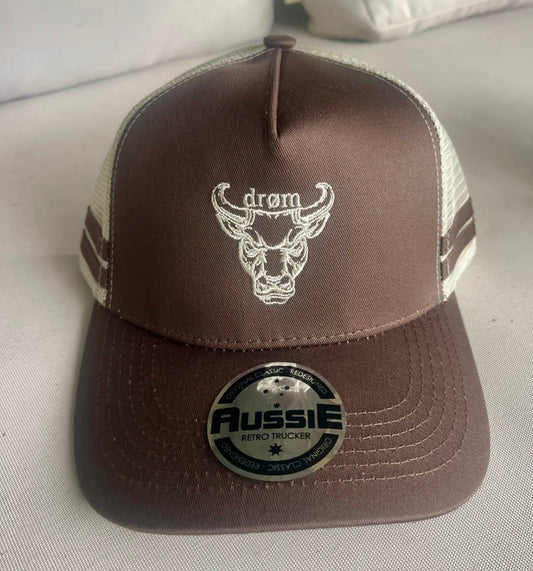 Country Trucker Cap Bull Design