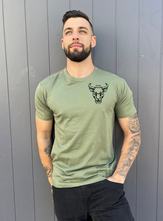 Tee - NEW - Black or White Bull design