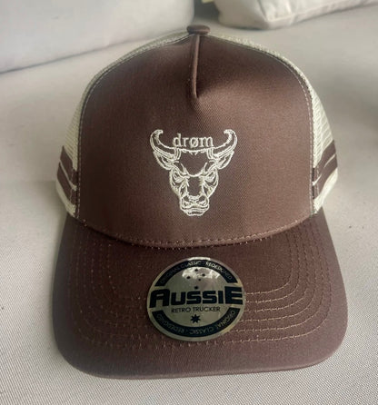 Country Trucker Cap Bull Design