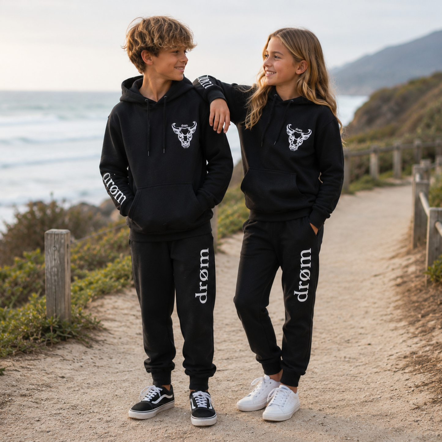 Girls Tracksuit drøm Bull Black Top with Black Pants