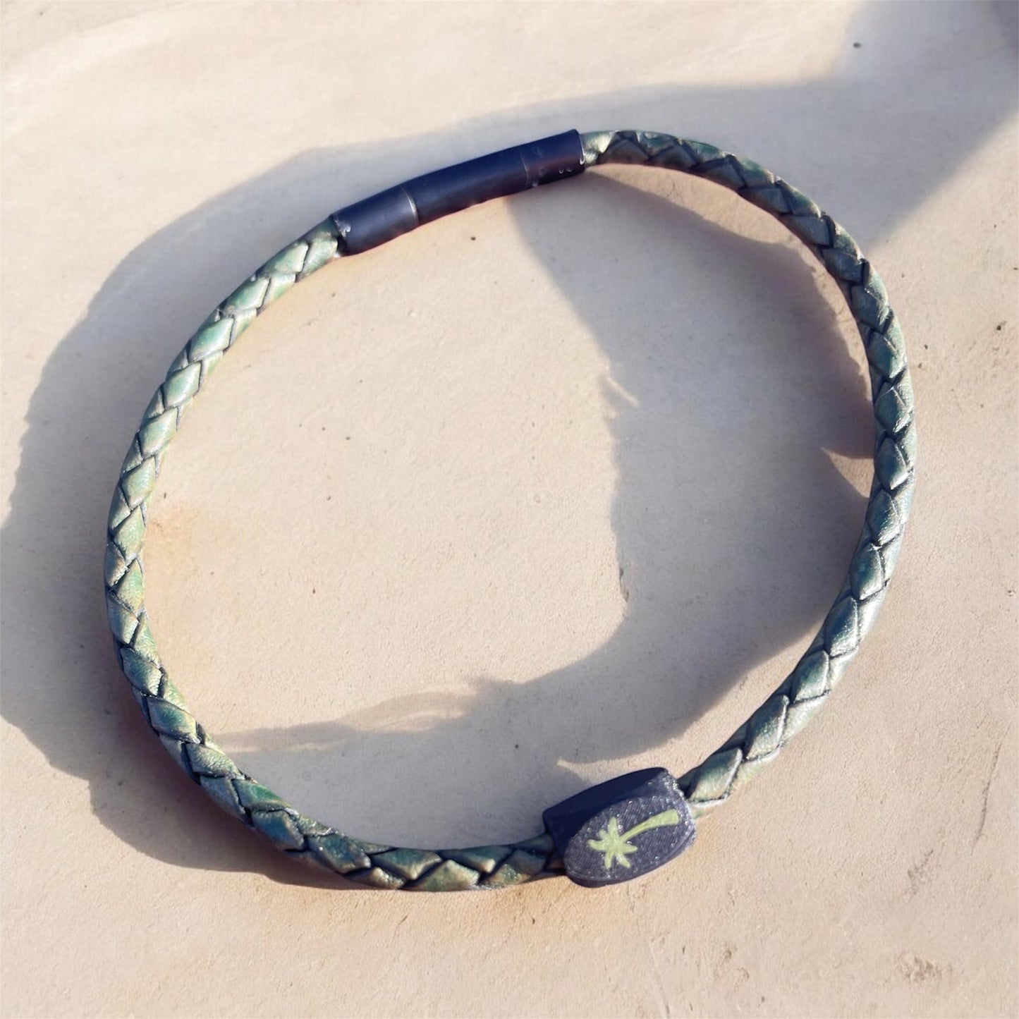 Single Band Unisex Leather Bracelet