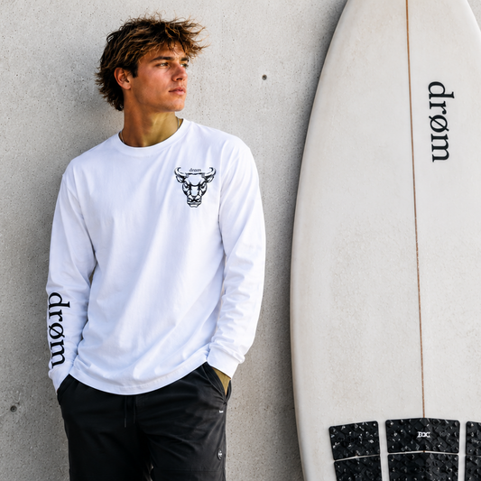 Mens Long Sleeve Tee Black or White Bull Design